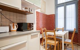 Quiet Cozy Apartment In Party Street E1